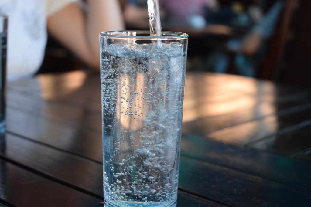 О полезной привычке пить воду